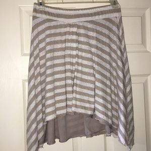 Due 2 Beige White Striped Linen Skirt